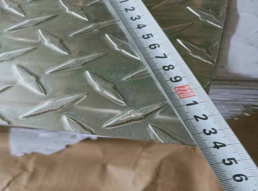 aluminum checker plate